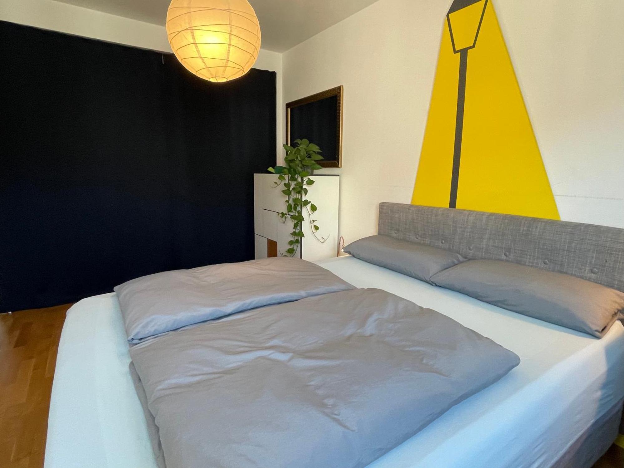 Checkpoint Charlie Apartment Berlin